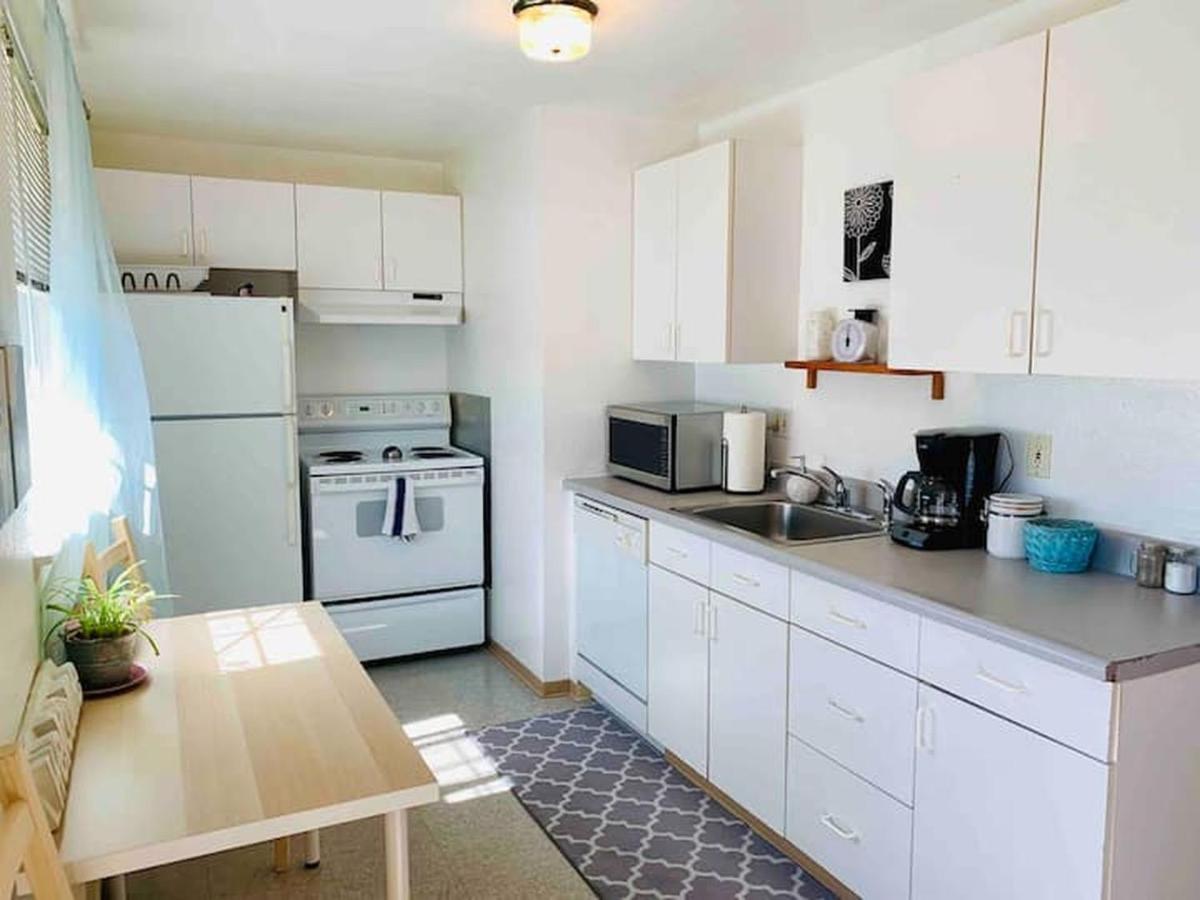 קנט Unique, Convenient, Centrally Located Apartment מראה חיצוני תמונה